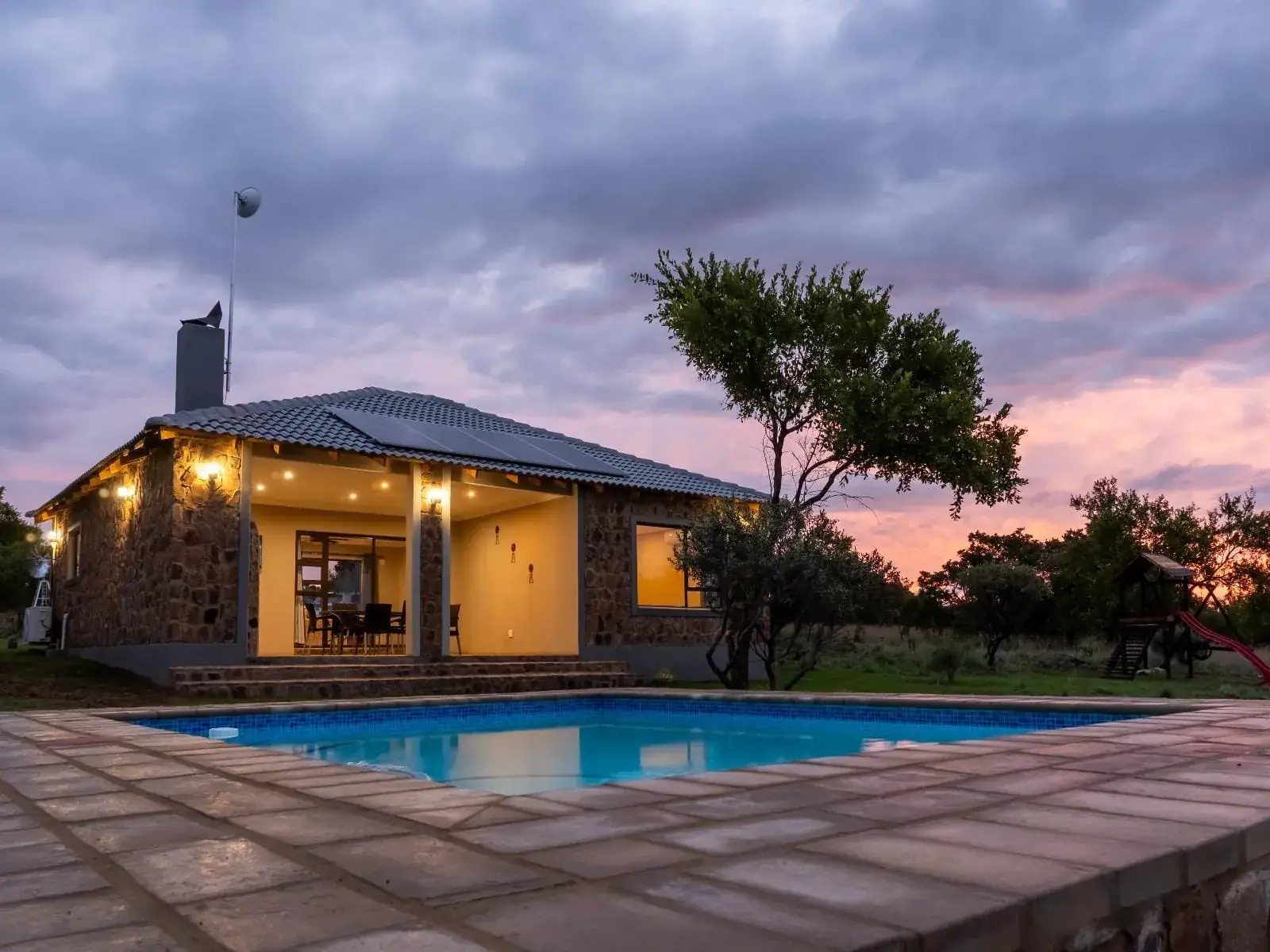 Luxury Holiday Home (Acacia)