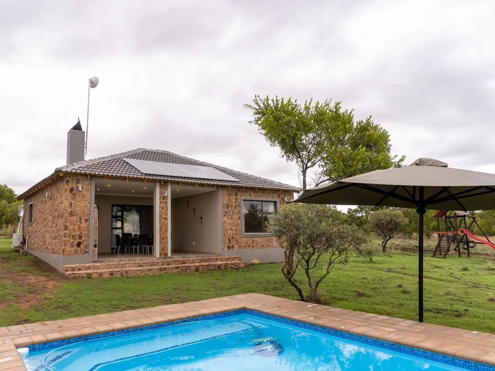 Acacia luxury holiday home