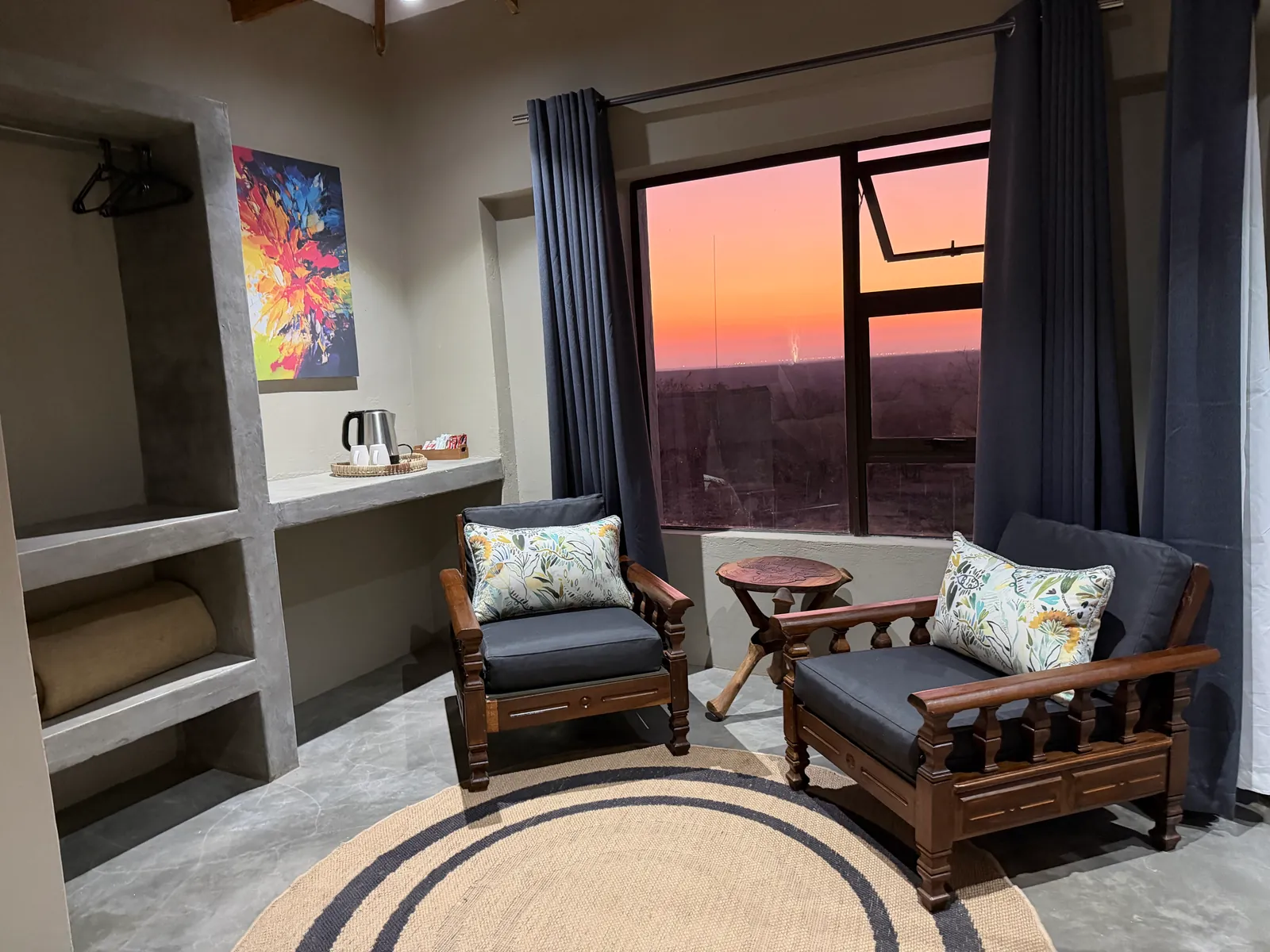 Superior Villa 4 Sleeper lounge at sunset